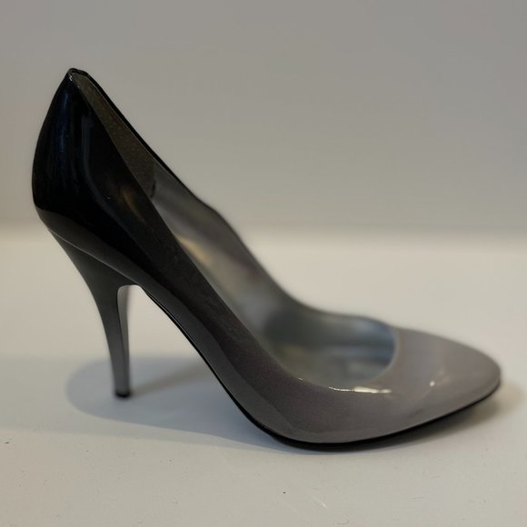 Guess Ombre Patent Pumps -7.5- - Picture 3 of 12